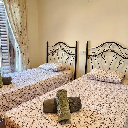 Apartment Duplex De 3 En Al Andalus Residencial, Wifi